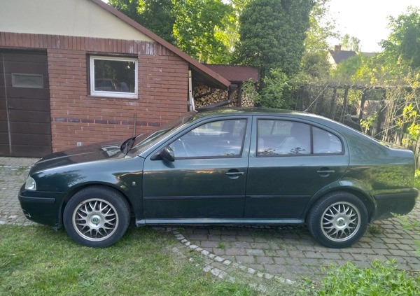 Skoda Octavia cena 11500 przebieg: 210000, rok produkcji 2008 z Legionowo małe 121